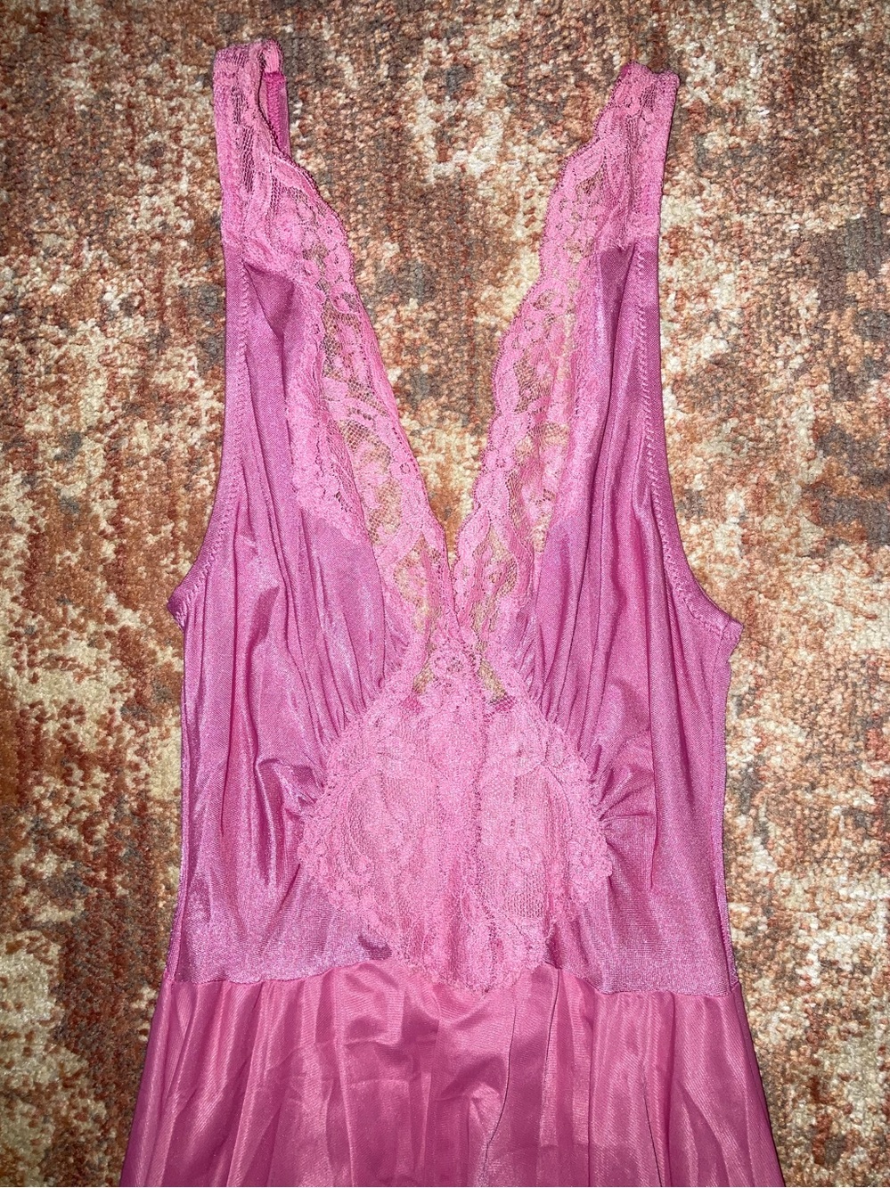 Olga Pink Lace Slip & Robe Set - Picture 4 of 9